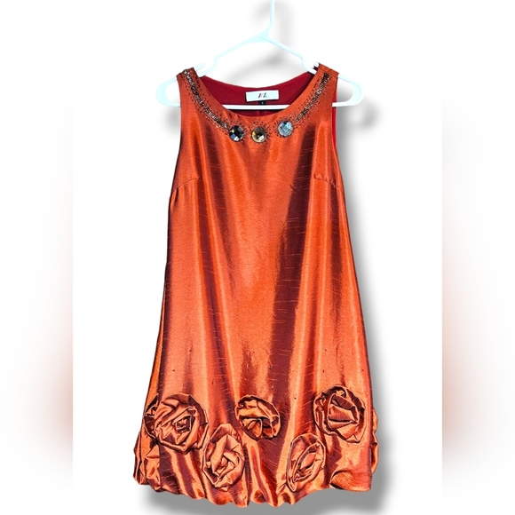 Sateen A-line dress - Picture 2 of 8